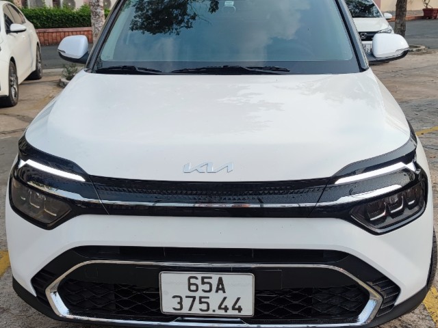 Cho thuê xe tự lái Cần Thơ KIA CARENS 2023